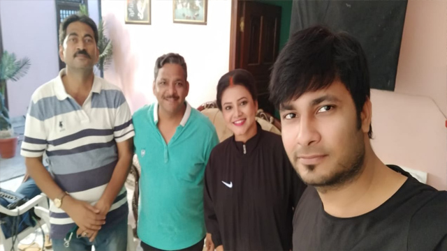 Priya Gamre Real LifeThreesome – Romance With 2 Boys Deep Fuck