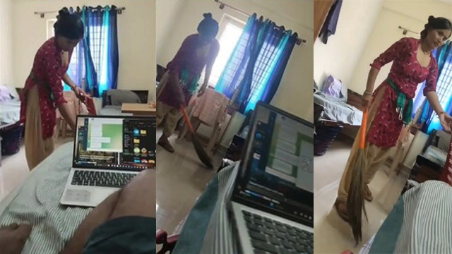 Bachelor College Boy – Masturbating in She Giving – Smile Front of her Maid Video